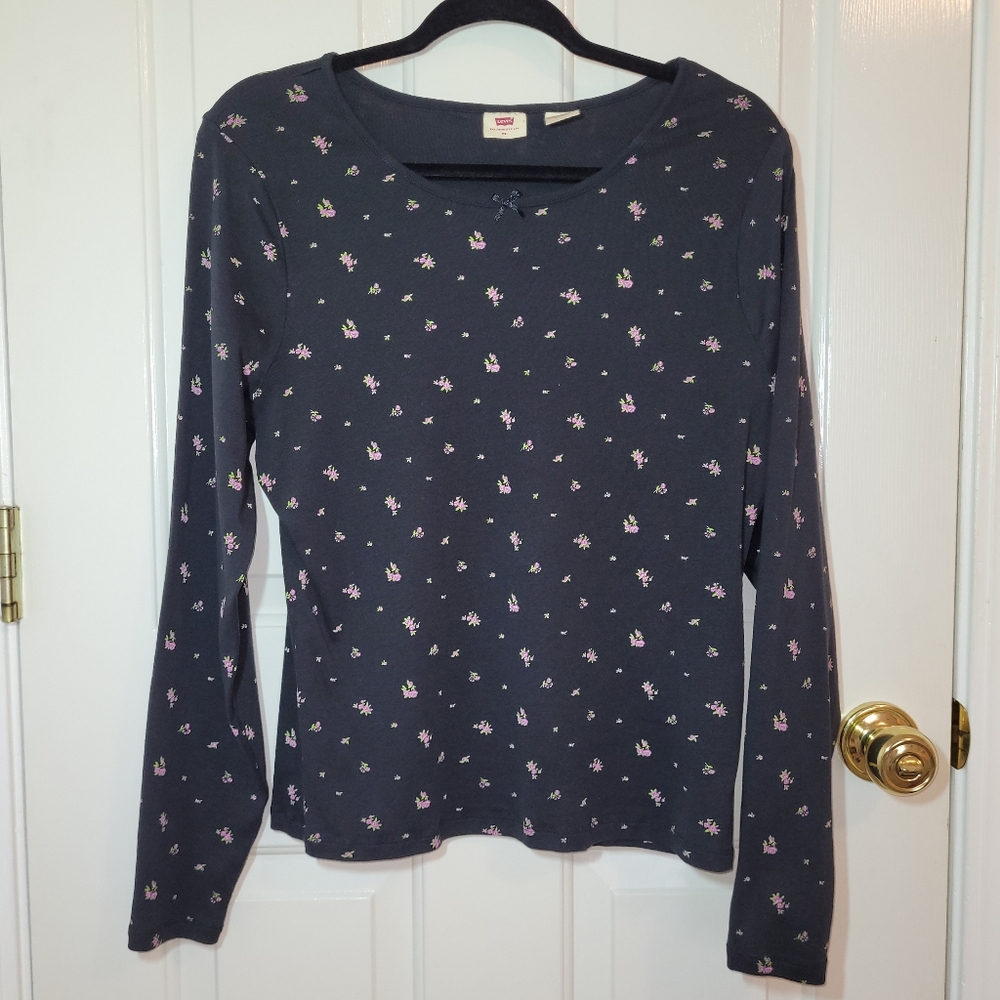 Levi's Women's Knit Long Sleeve